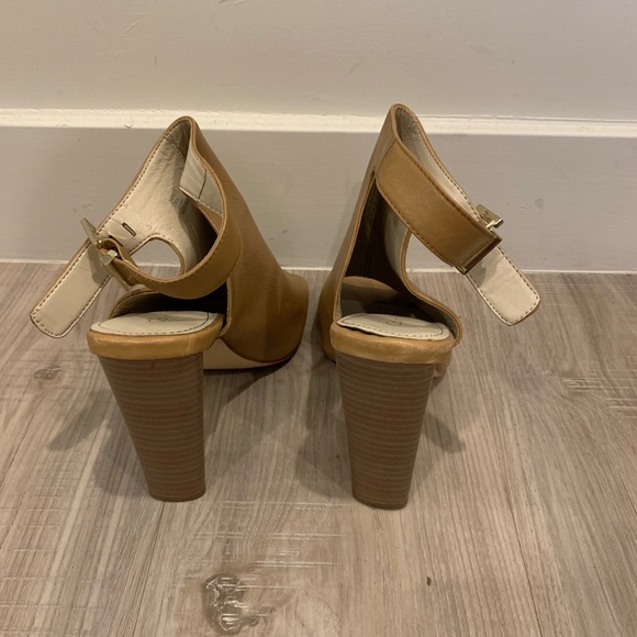 calvin klein heeled booties - Picture 3 of 4